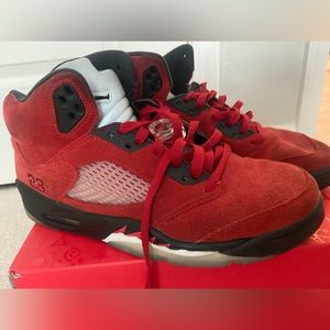 Air Jordan 5 Retro ‘Raging Bull’ 2021 || Red and black || used and worn